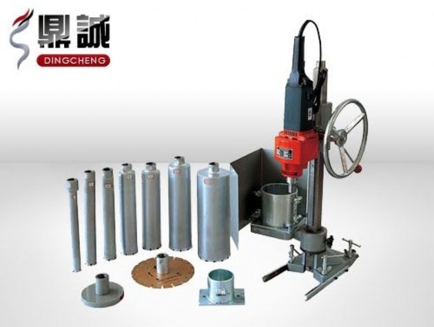 點擊查看詳細信息<br>標題：HZ-15型混凝土鉆孔取芯機 閱讀次數：5059