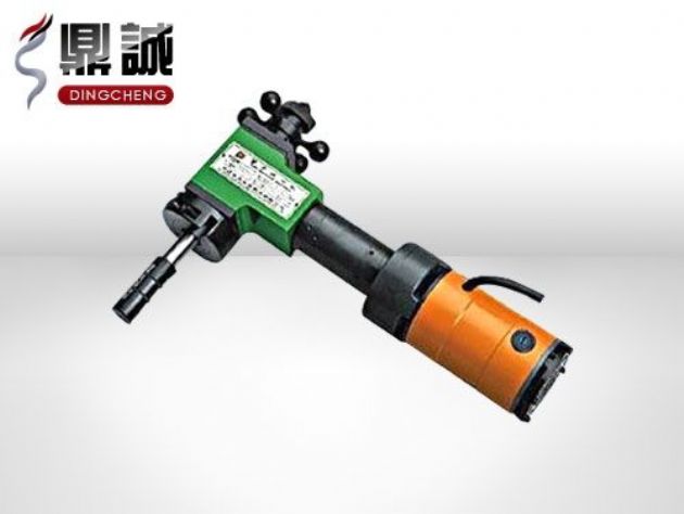 點(diǎn)擊查看詳細(xì)信息<br>標(biāo)題：T型內(nèi)漲式管子坡口機(jī) 閱讀次數(shù)：4837